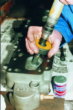 Gunson Eezilap Valve Lapper 5 Gunson Eezilap Valve Lapper -Professional Tools Sales 2024 m535x